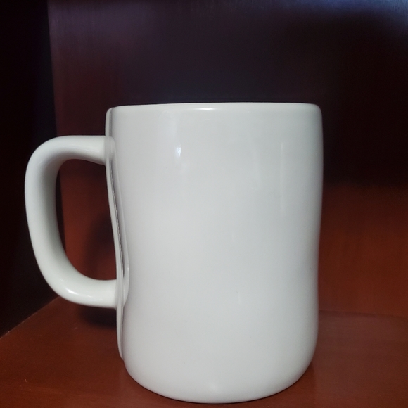 Rae Dunn Easter mug - Picture 2 of 4